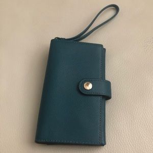 Coach wristlet wallet